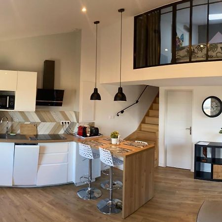 Spacieux Duplex, Vue Mer Et Belle Terrasse Hyères Kültér fotó