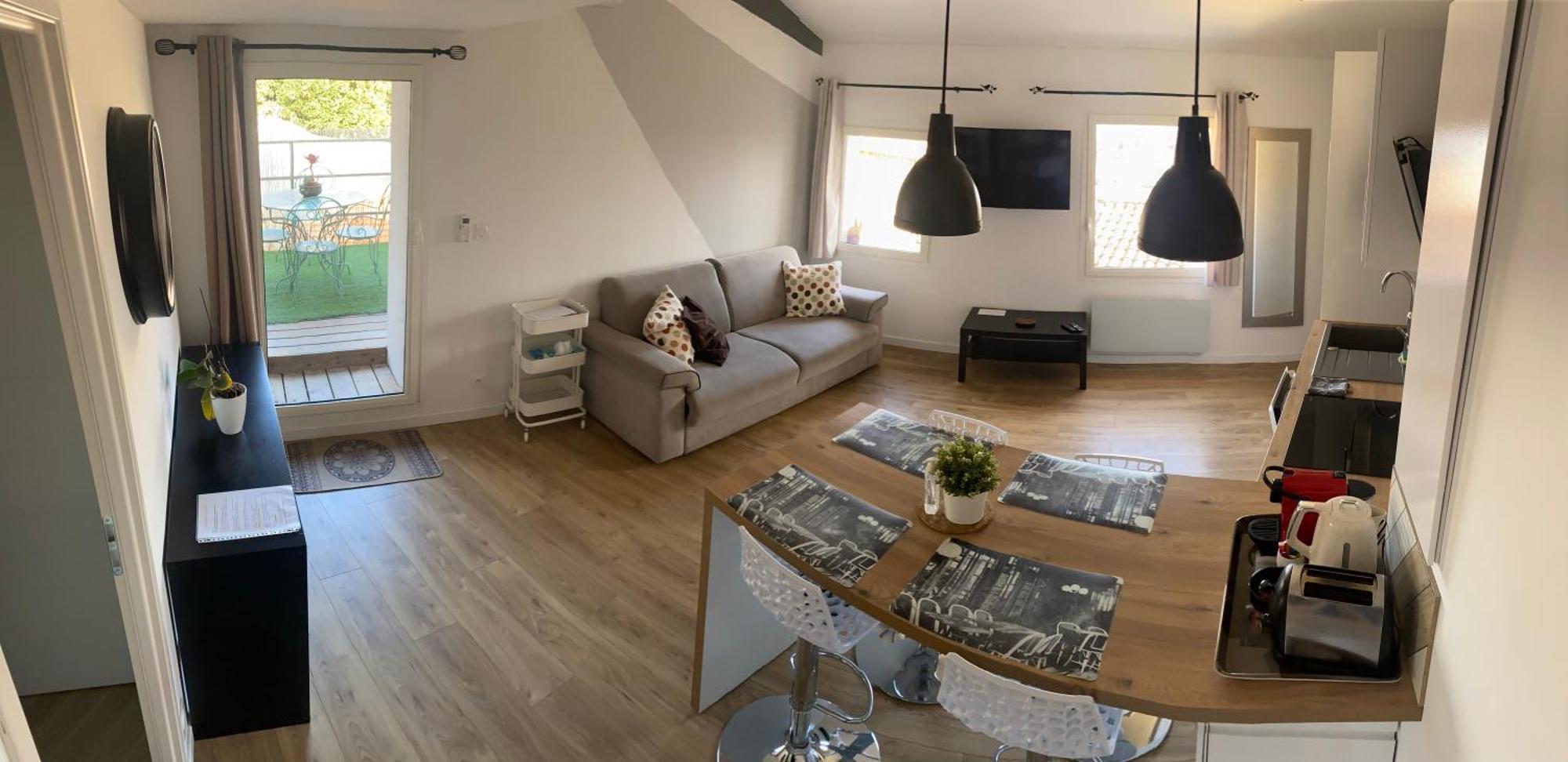 Spacieux Duplex, Vue Mer Et Belle Terrasse Hyères Kültér fotó